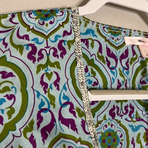 Victoria secret silk long sleeve V-neck tunic top women’s xs cover up blue print - Picture 4 of 10